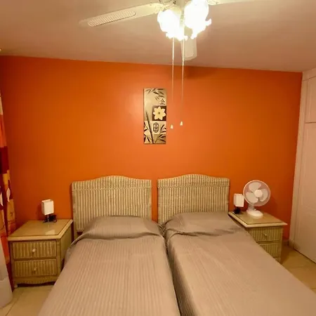 Olivia Sunset Apartment