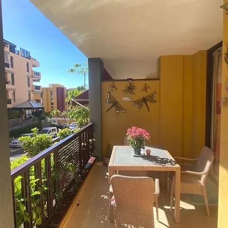 Olivia Sunset Apartment *